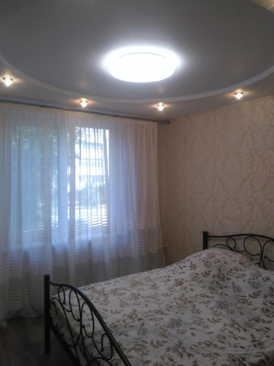 Уютно И По Домашнему Комфортно Студенческая 2К Кв Зубенко 19 Kharkiv Extérieur photo